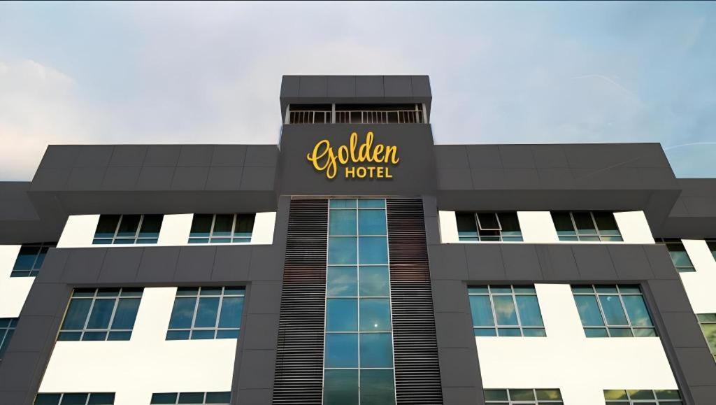 Golden Hotel โกตาคินาบาลู ภายนอก รูปภาพ